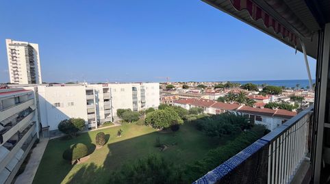 Foto 2 de Apartamento de alquiler en Carrer Enric Morera, Regueral - Prat d'en Forés, Cambrils