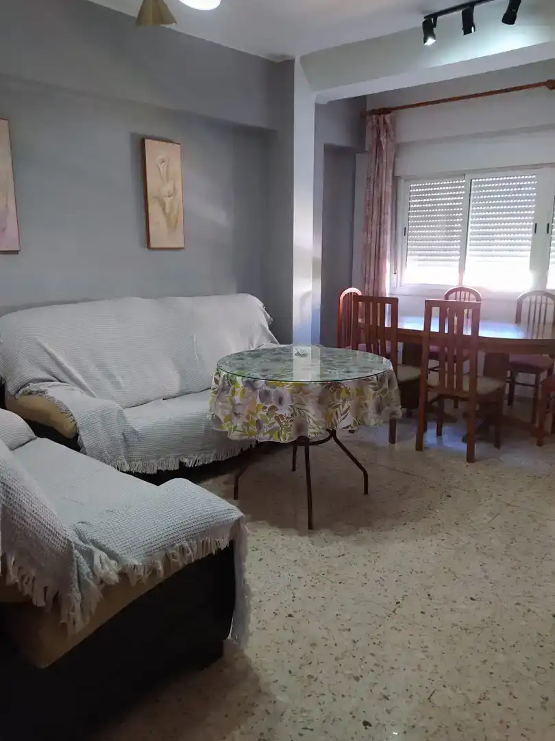 Living room of Flat for share in Casas de Don Pedro  with Air Conditioner, Furnished and Balcony