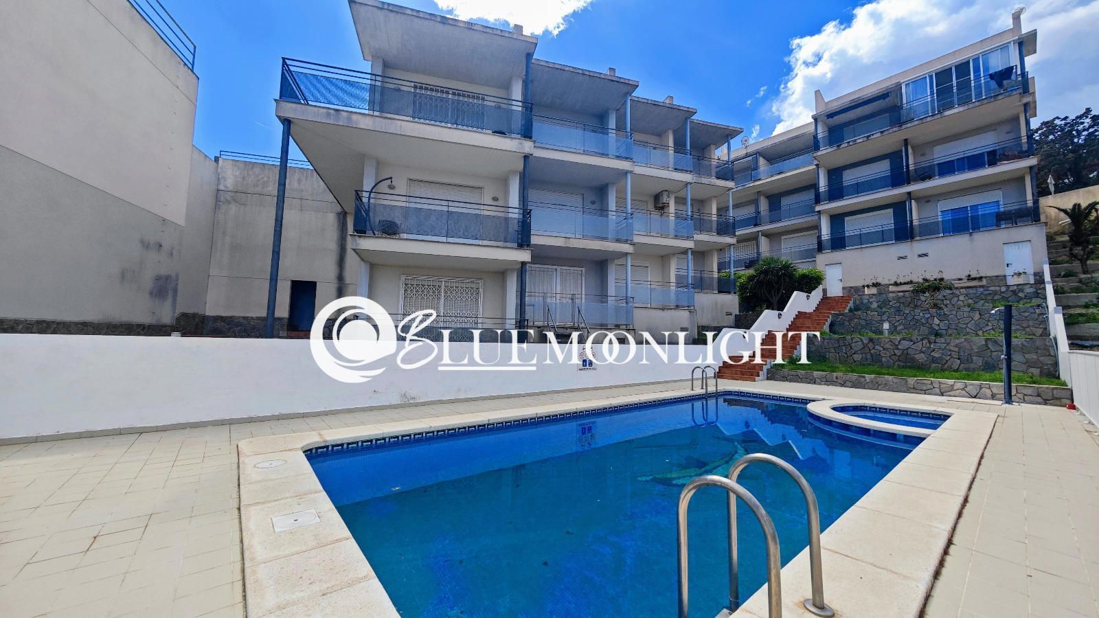 Piscina de Casa adosada en venda en Peñíscola / Peníscola amb Aire condicionat, Calefacció i Terrassa