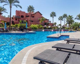 Piscina de Àtic en venda en Estepona amb Aire condicionat, Terrassa i Piscina