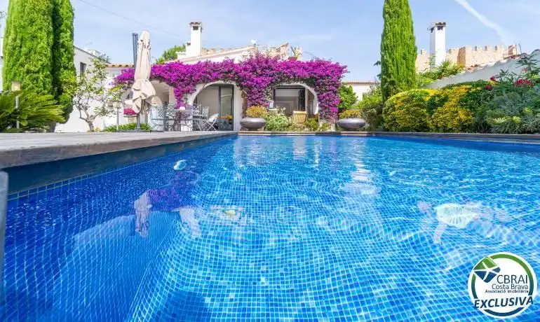 Casa amb piscina en venda a Calle Peni, imagen 39