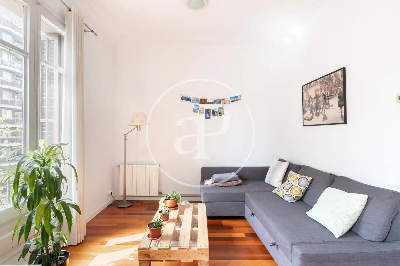 Sala de estar de Piso en venta en Barcelona con Calefacción, Amueblado y Balcón