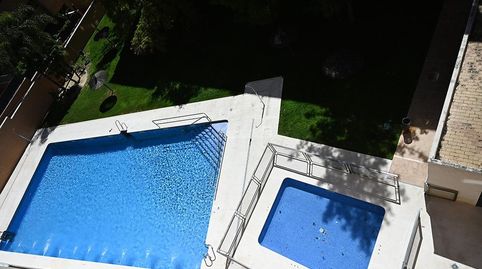 Foto 3 de Ático de alquiler en Avenida Filosofía, Nuevo Bulevar, Mairena del Aljarafe