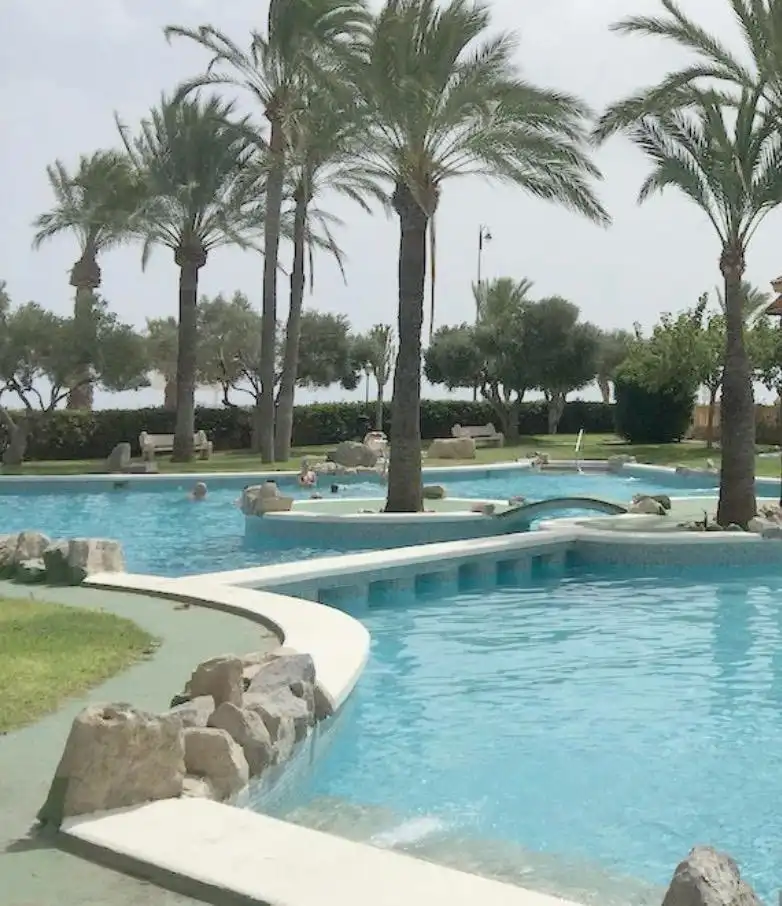 Piscina de Apartamento en venta en El Campello con Terraza