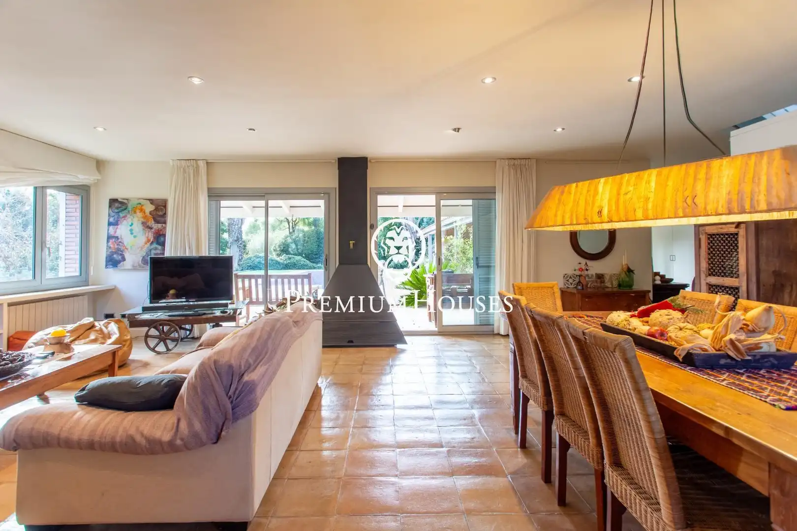Sala d'estar de Casa o xalet en venda en Cabrera de Mar amb Calefacció, Jardí privat i Terrassa