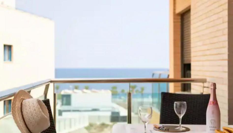 Foto 1 de Apartament de lloguer a Aguadulce Sur, Almería