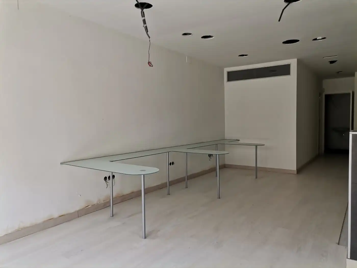 Gewerbefläche zur Miete in Avenida Banys, imagen 5