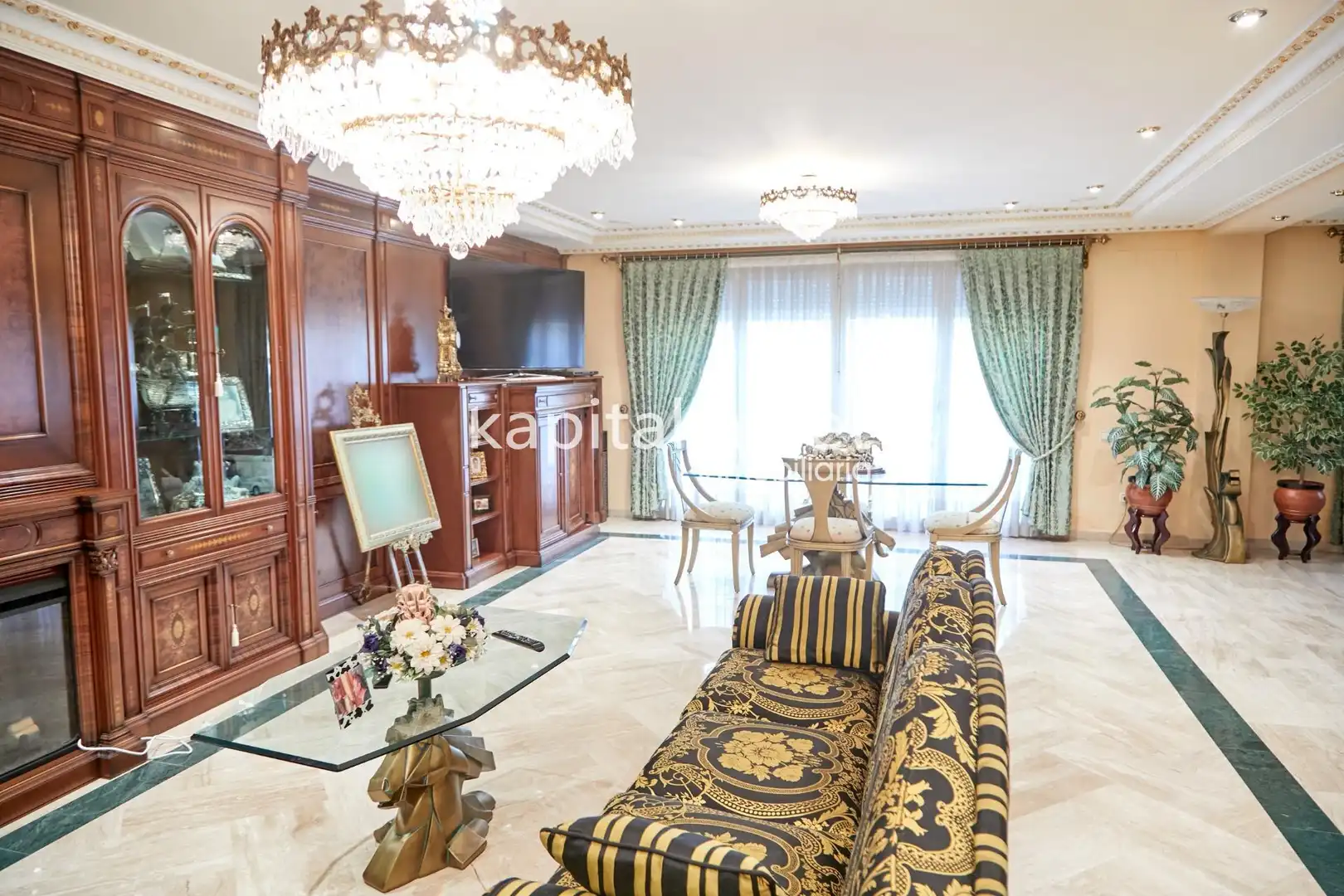 Sala de estar de Casa adosada en venta en Albaida con Aire acondicionado, Terraza y Trastero
