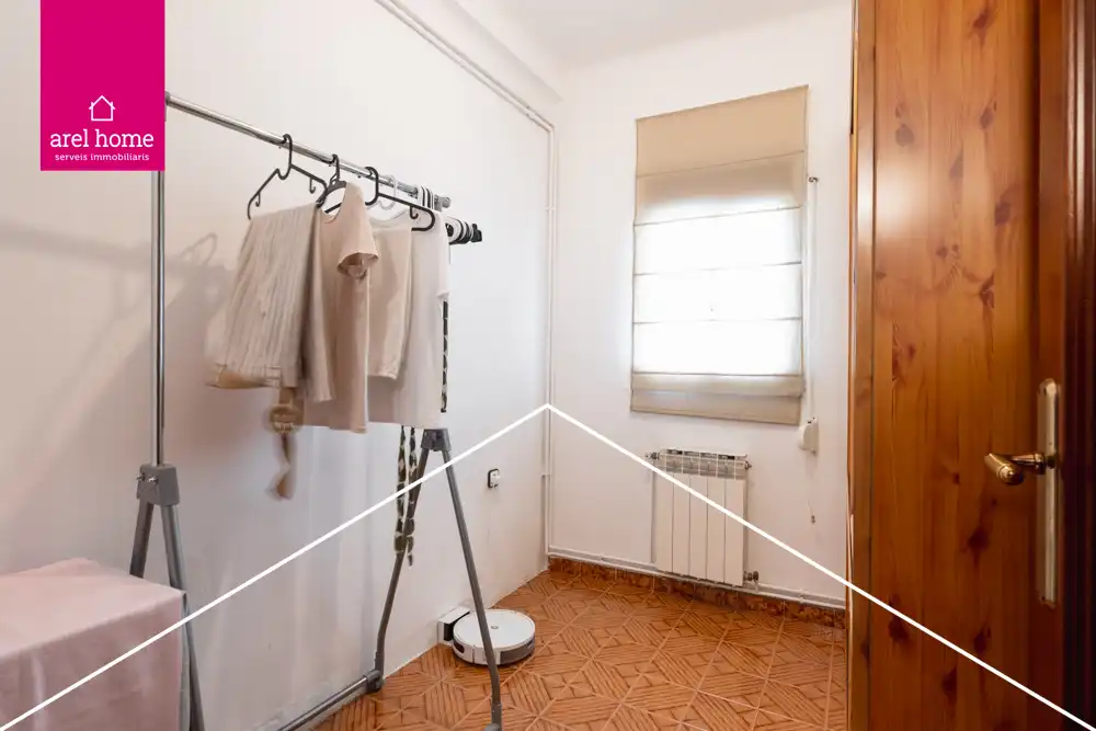 Bedroom of Attic for sale in Esplugues de Llobregat  with Air Conditioner