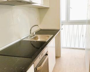 Kitchen of Flat to rent in  Zaragoza Capital  with Oven