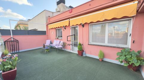Encantadora casa familiar con dos viviendas y espacio exterior en Moja, Olerdola