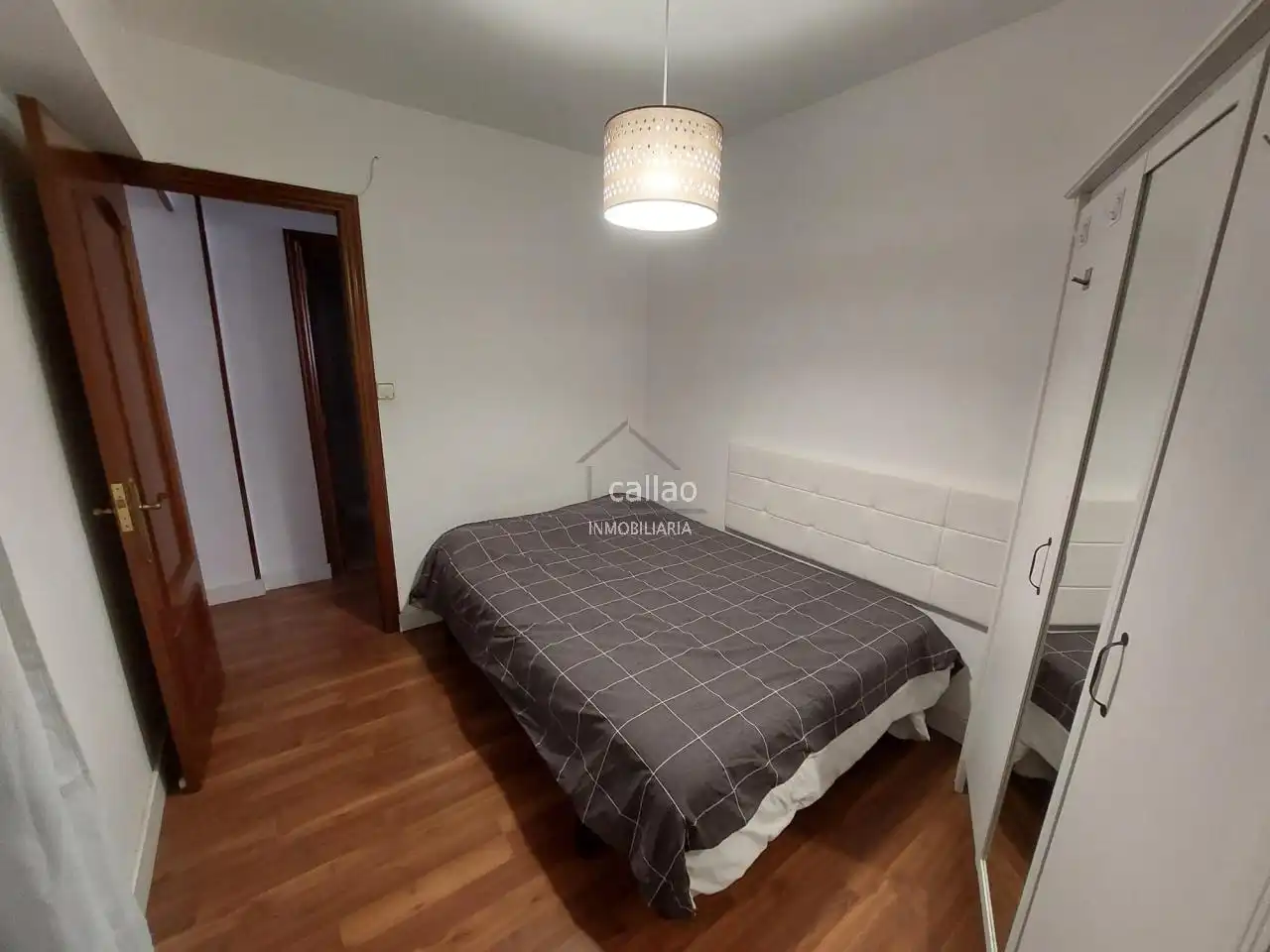Habitación de Piso de alquiler en Ferrol con Amueblado