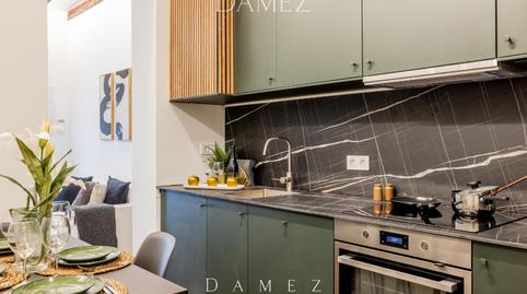 Foto 4 de Piso en venta en Valdeacederas, Madrid