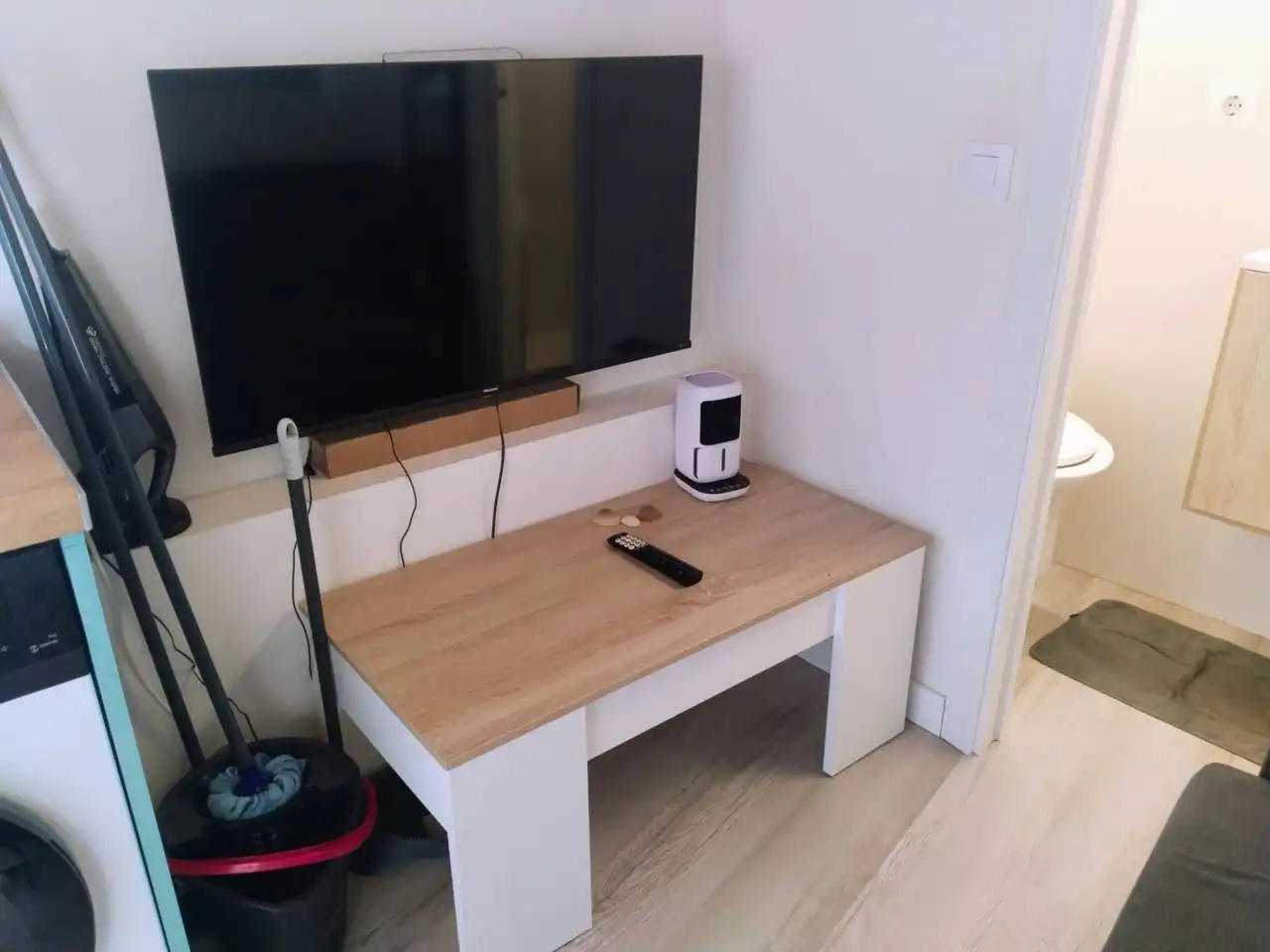 Living room of Apartments for rent in Burgos  with Heating, Parquet flooring and Furnished