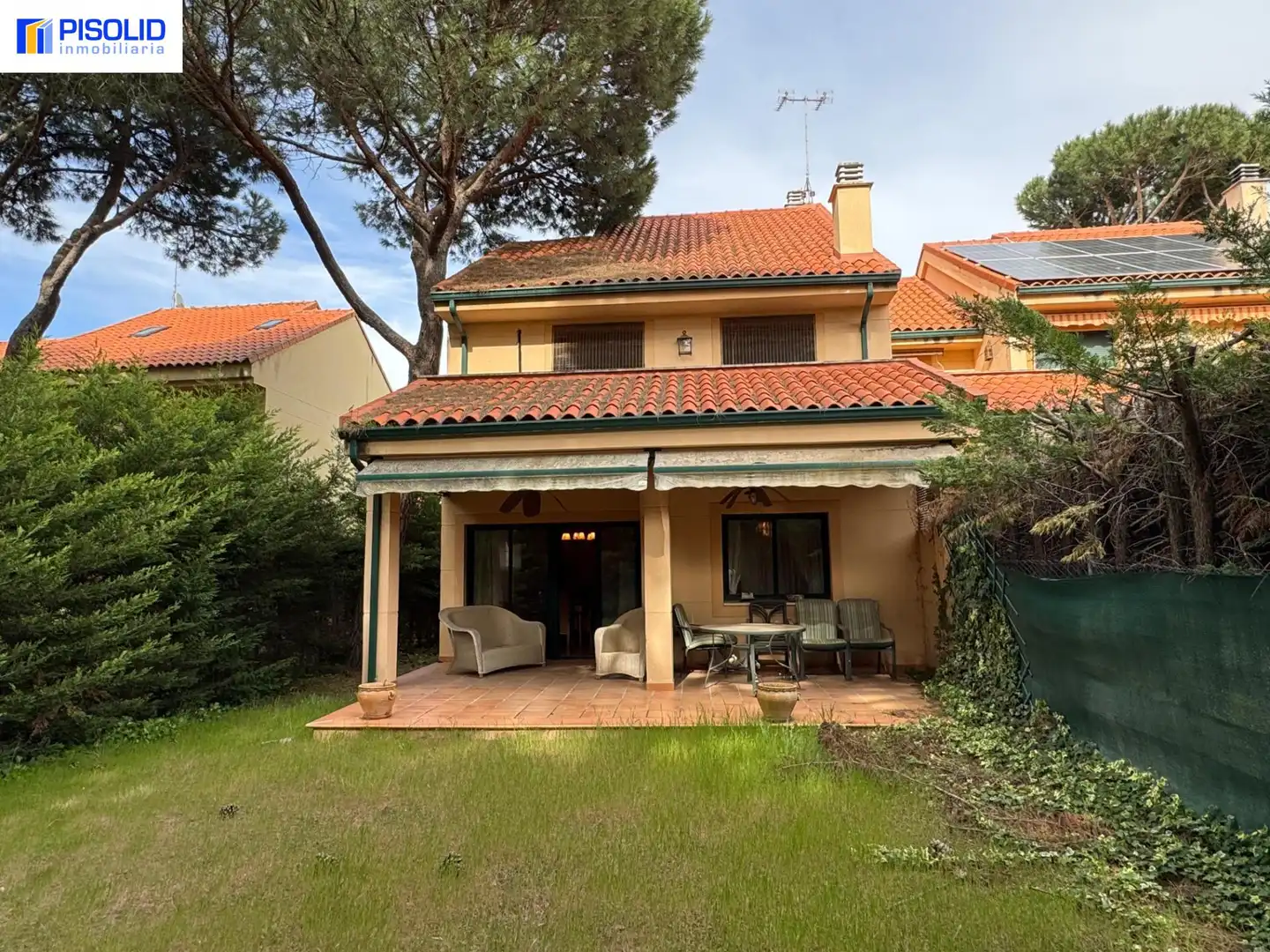 Casa adosada en venda