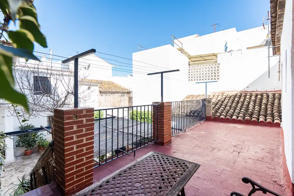 Terrassa de Casa adosada en venda en Gilet amb Calefacció, Terrassa i Moblat