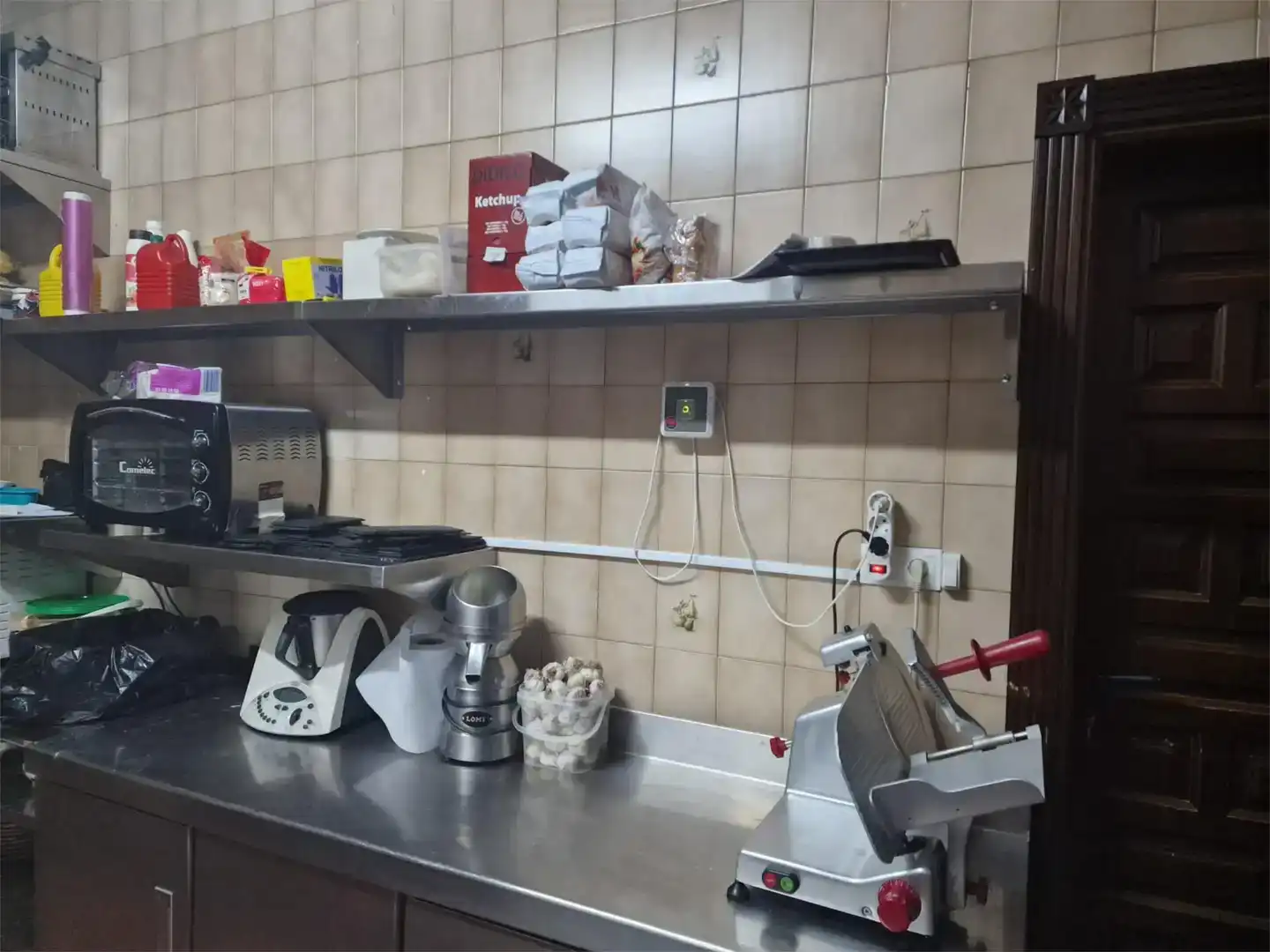Kitchen of Commercial properties for rent in Armilla  with Air Conditioner