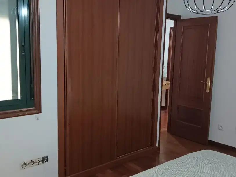 Habitación de Piso de alquiler en Arteixo con Calefacción, Parquet y Amueblado
