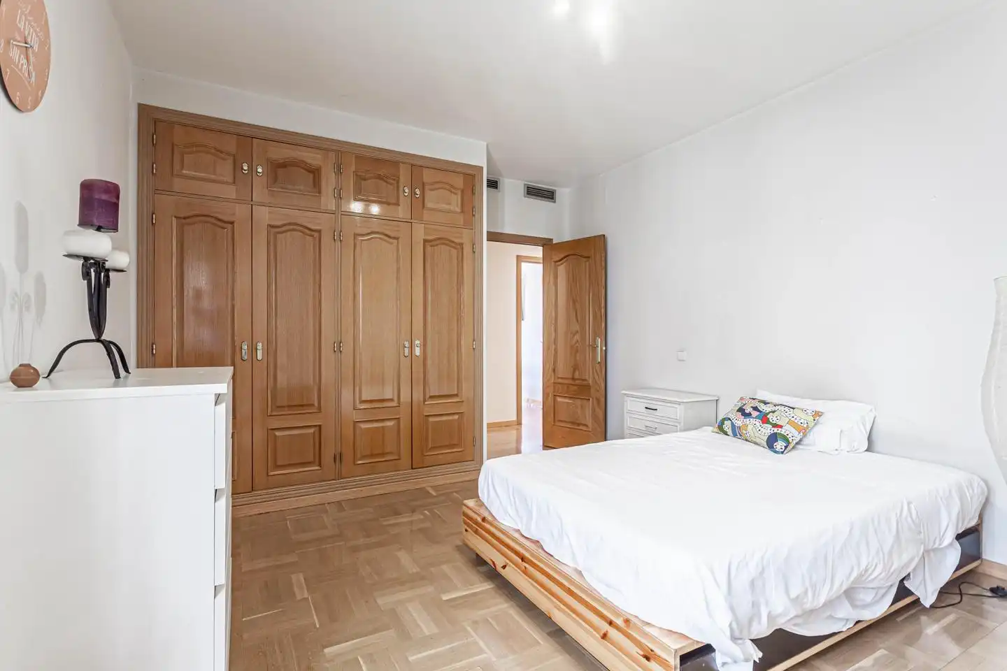 Bedroom of Flat for sale in Madrid  with Heating, Parquet flooring and Terrace