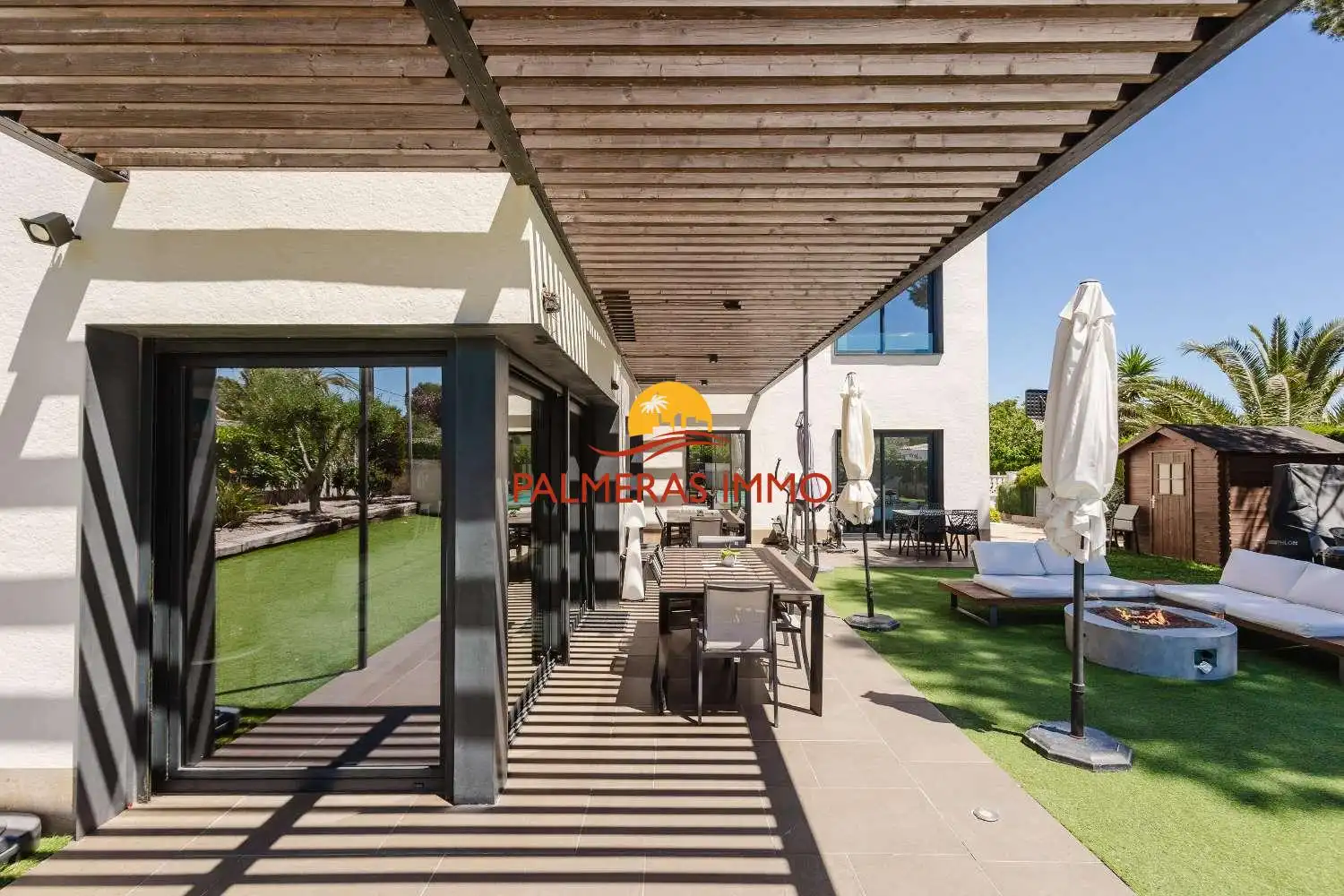 Chalet con piscina en venta en Les Tres Cales, imagen 4