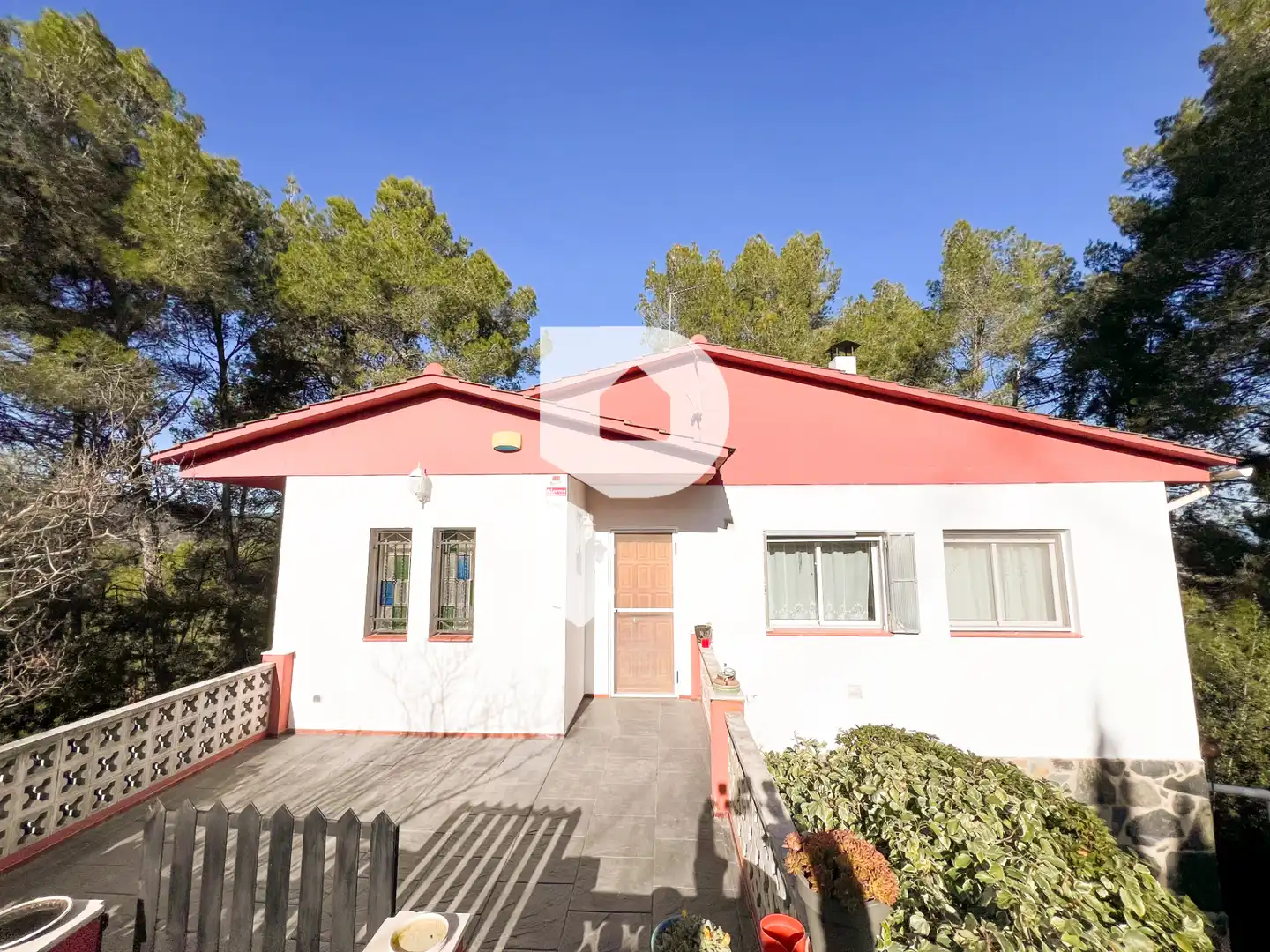 Vista exterior de Casa o xalet en venda en Corbera de Llobregat amb Aire condicionat, Calefacció i Terrassa