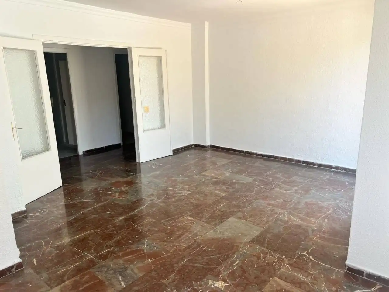 Piso en venta en Cádiz con Terraza