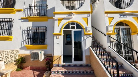 Foto 2 von Haus oder Chalet zum Verkauf in San Miguel de Salinas, Alicante