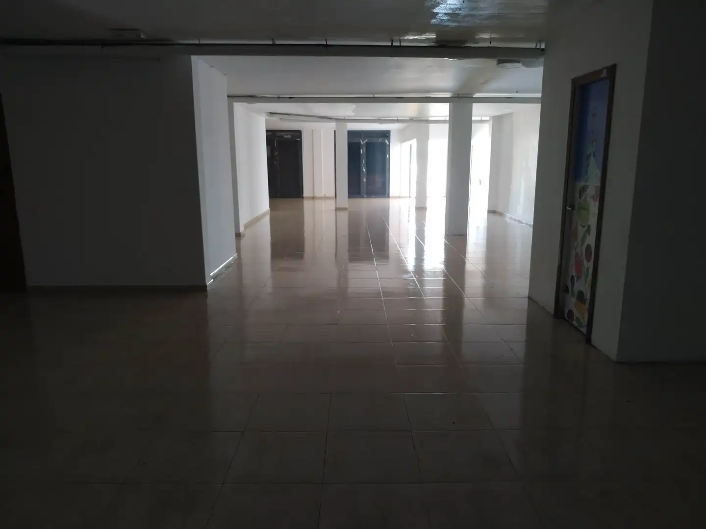 Local comercial en venda a C/ Andorra, imagen 17