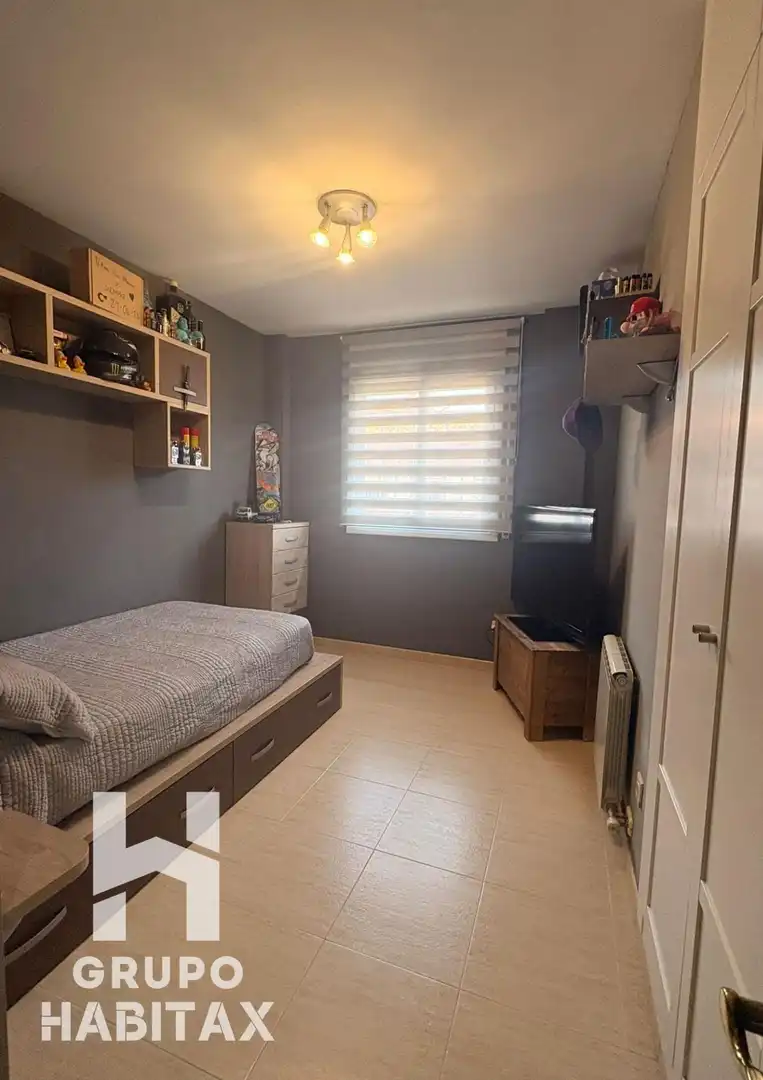 Dúplex en venta en Calle BARBERA DEL VALLES, Can Clos - Pinetons