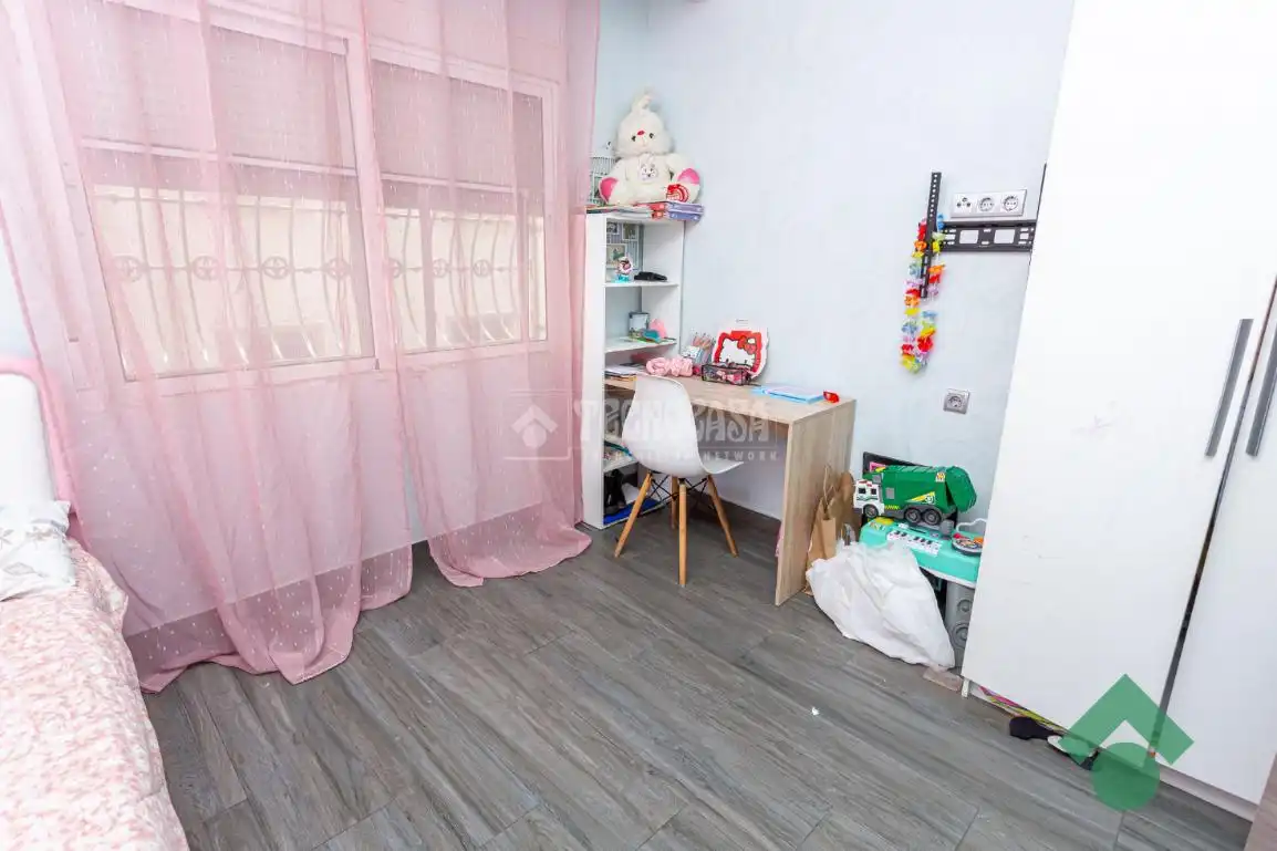 Bedroom of Flat for sale in Algeciras  with Terrace