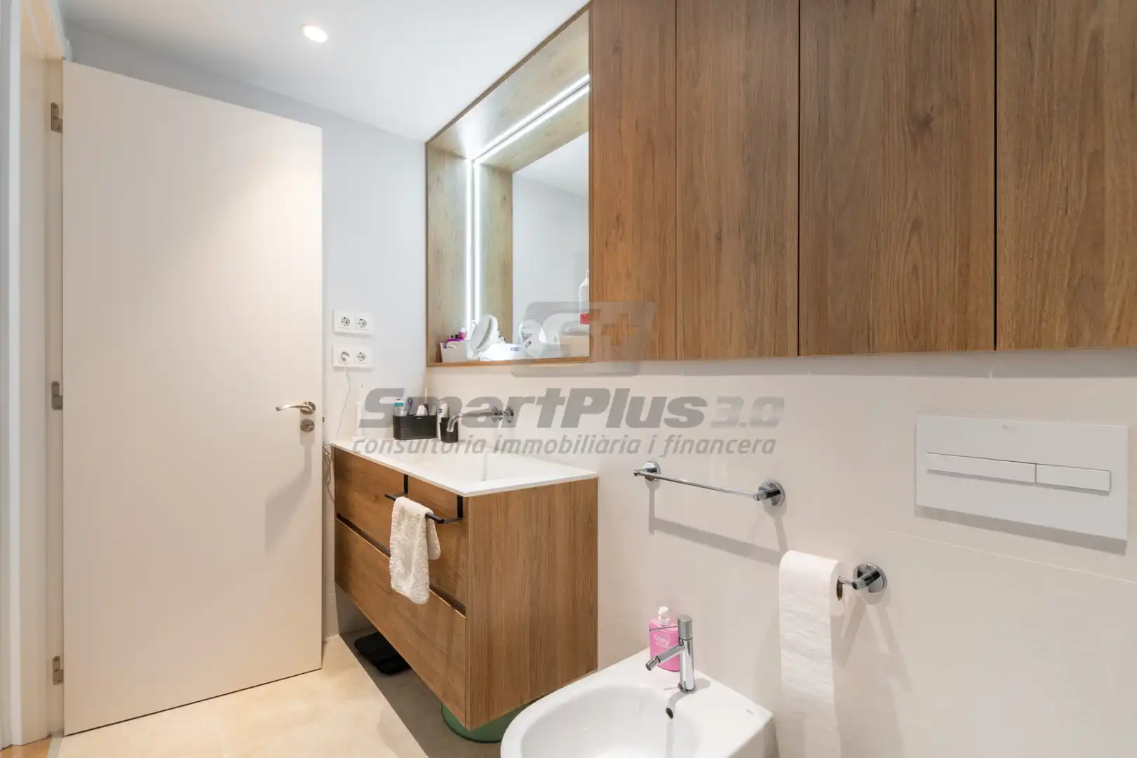 Baño de Ático en venta en Barcelona con Aire acondicionado, Calefacción y Parquet
