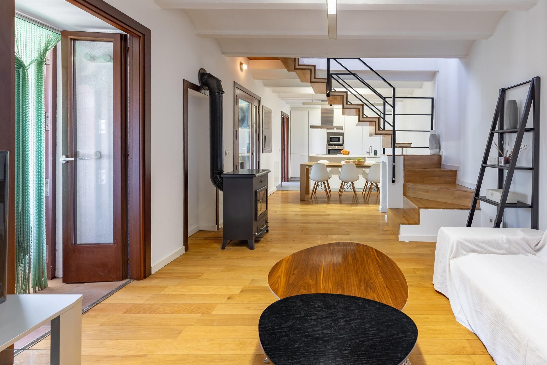 Sala de estar de Casa adosada en venta en Enguera con Terraza, Trastero y Amueblado