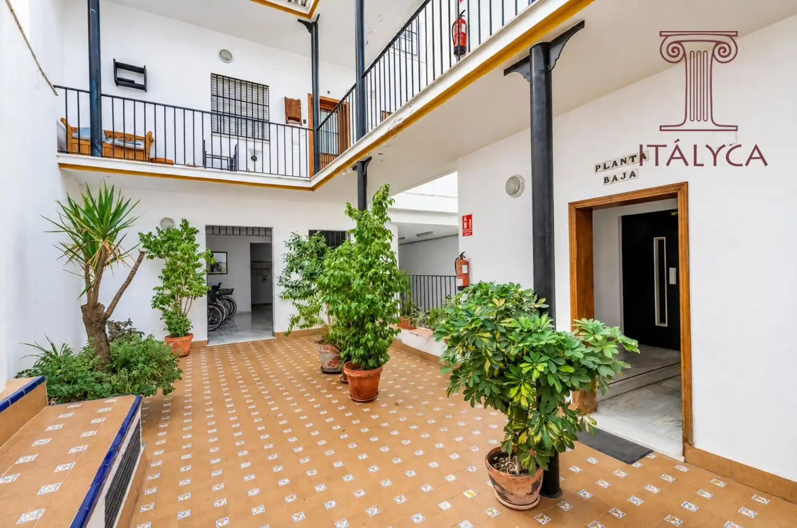 Flat with lift for sale in Calle POZO, imagen 11