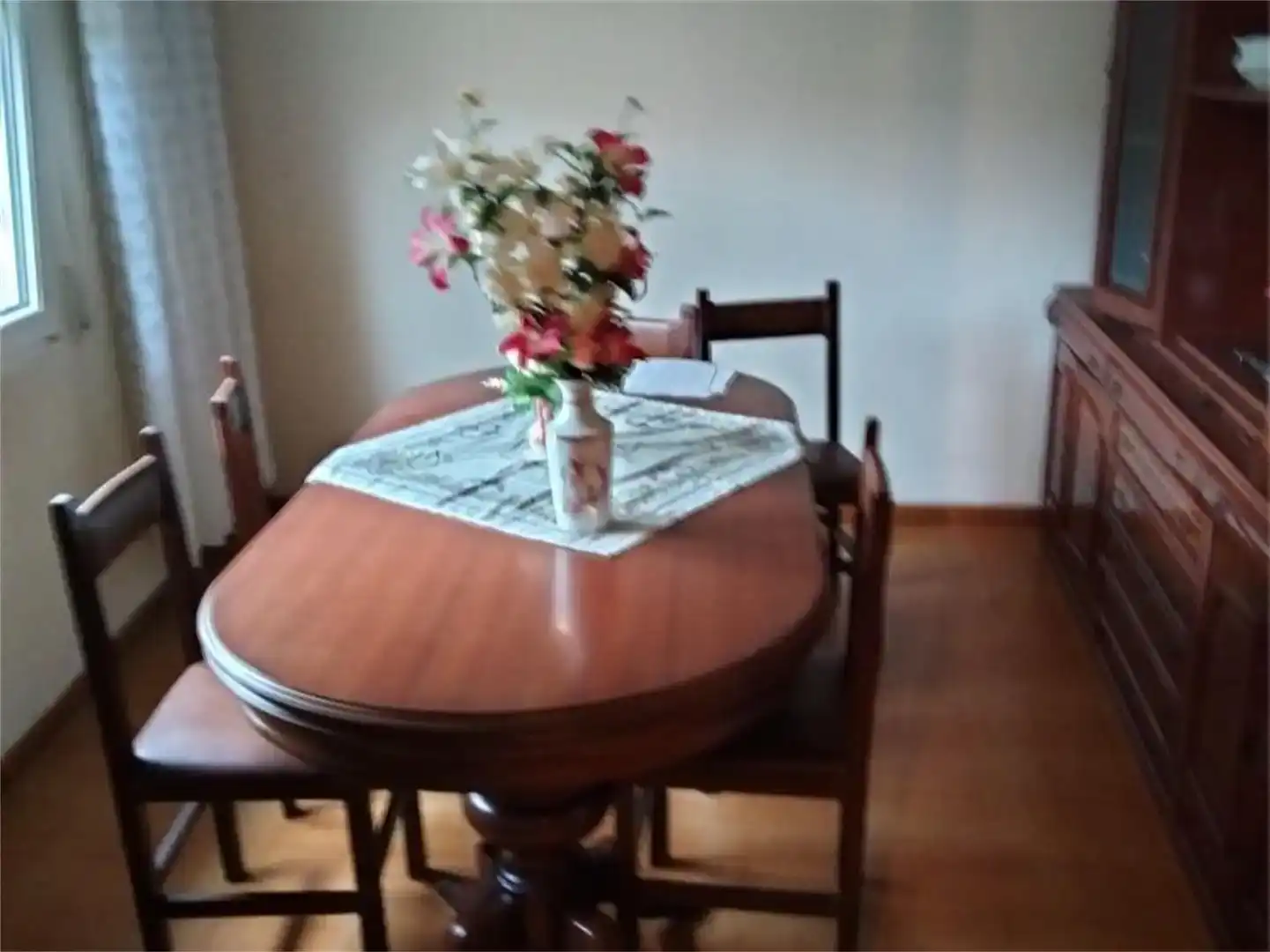 Comedor de Casa adosada en venta en Cerceda con Parquet y Amueblado