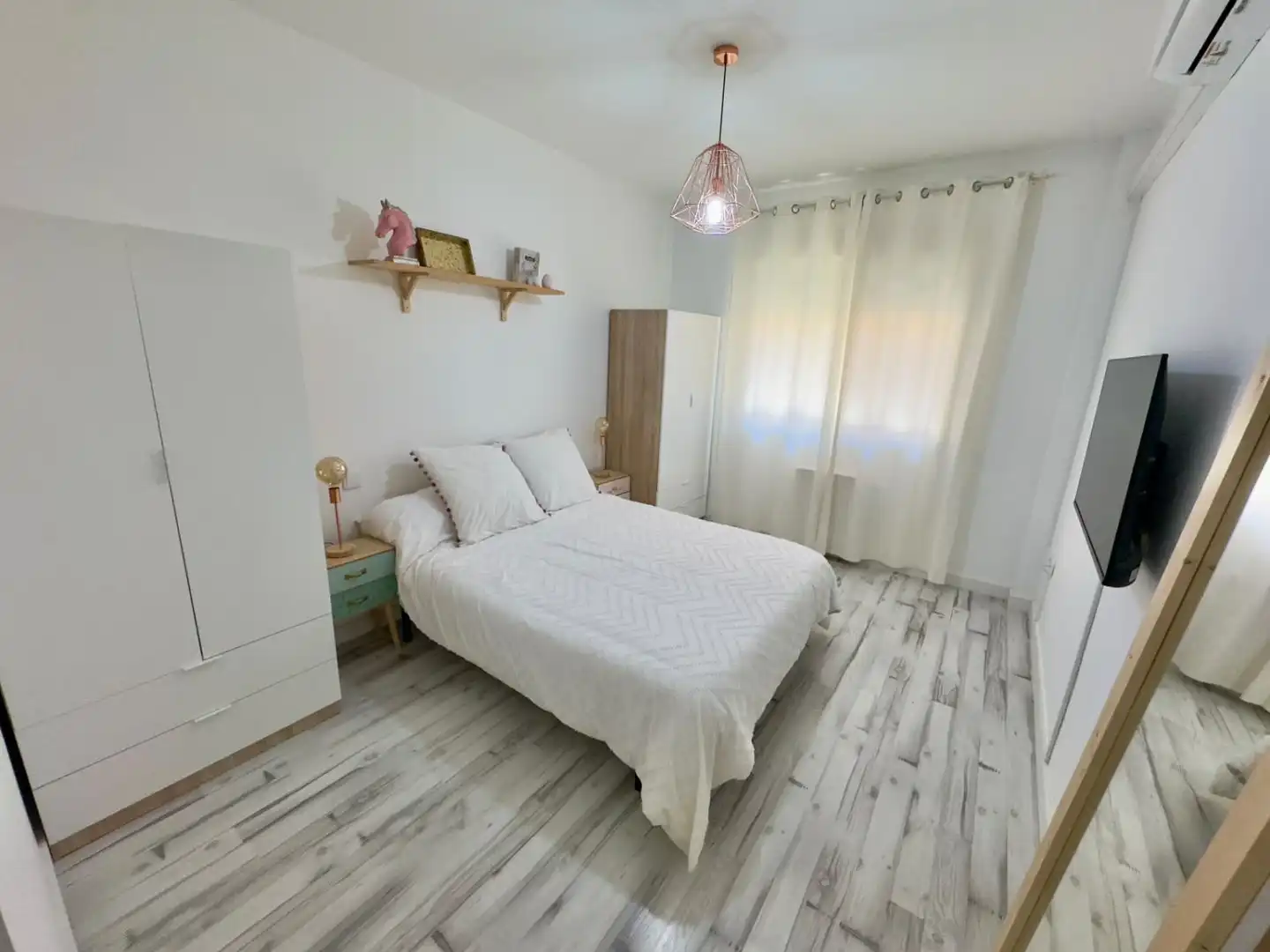 Habitación de Piso en venta en Valdepeñas con Aire acondicionado, Calefacción y Balcón