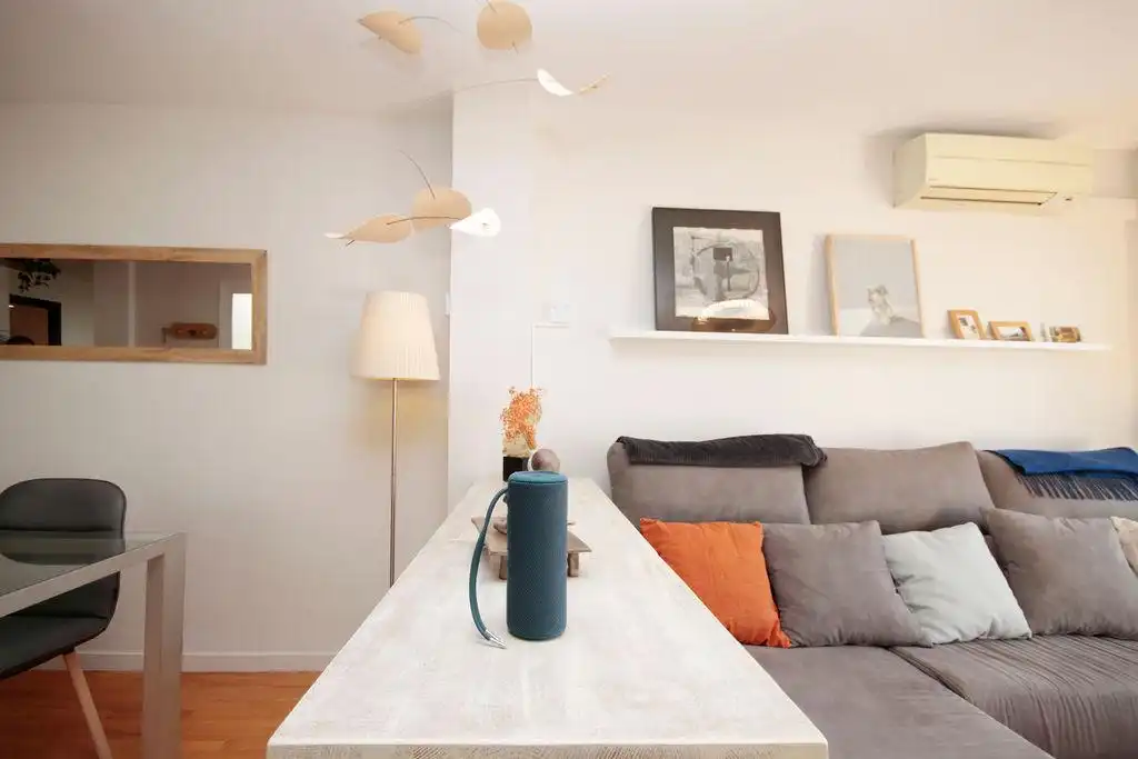 Sala de estar de Ático en venta en Barcelona con Aire acondicionado, Calefacción y Parquet
