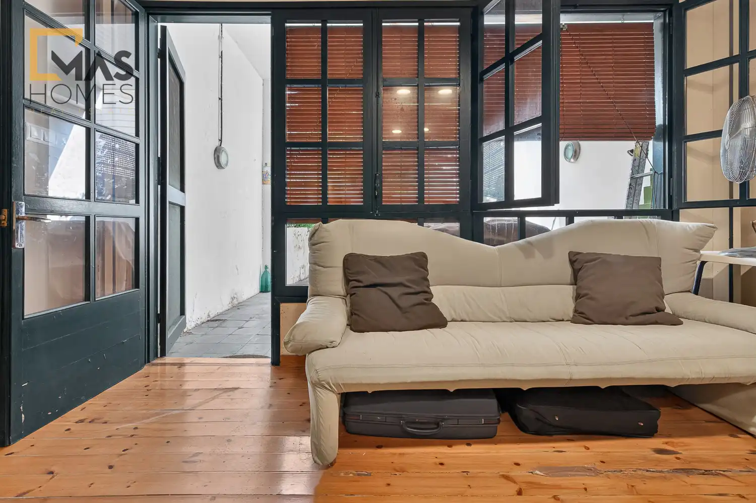 Living room of Detached homes for sale in Terrassa  with Air Conditioner, Heating and Terrace