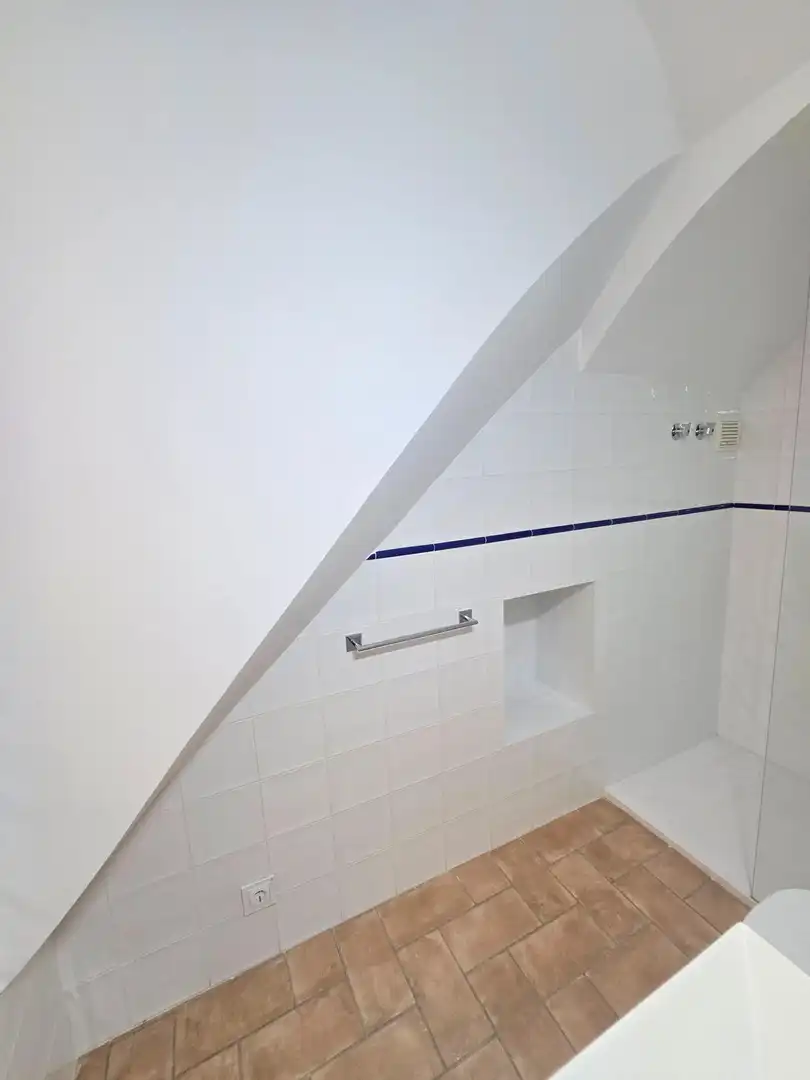 Baño de Planta baja de alquiler en El Masnou con Aire acondicionado, Calefacción y Jardín privado