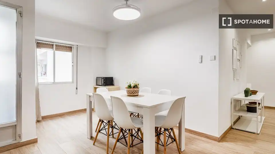 Zimmer in La Bega Baixa - Plaza Xúquer