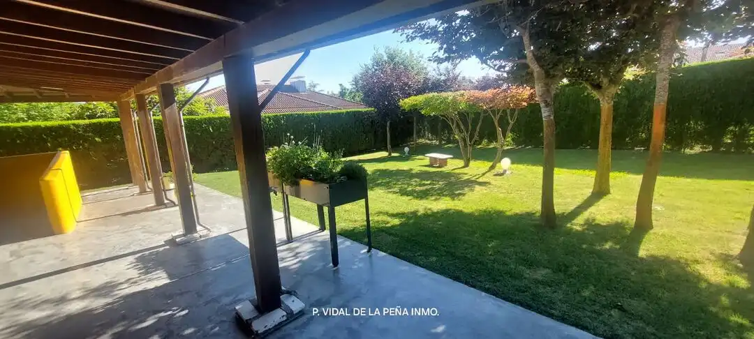 Terrasse von Haus oder Chalet zum Verkauf in Ribamontán al Mar mit Heizung