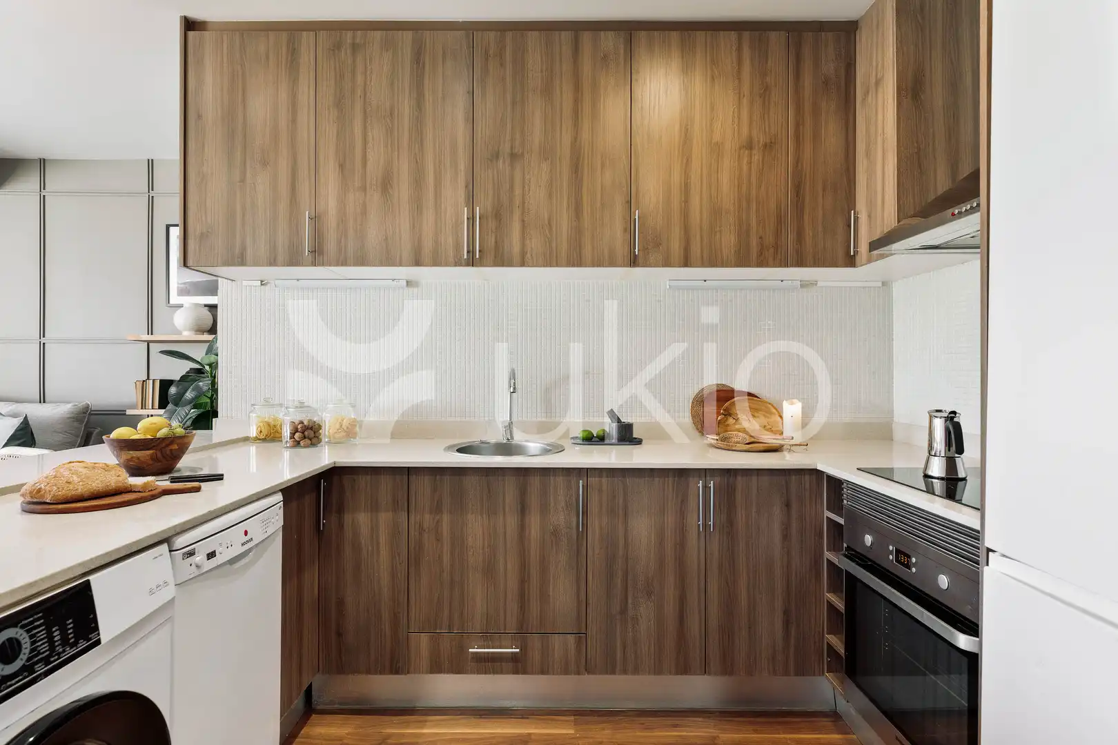 Cocina de Apartamento de alquiler en Barcelona con Aire acondicionado, Calefacción y Terraza