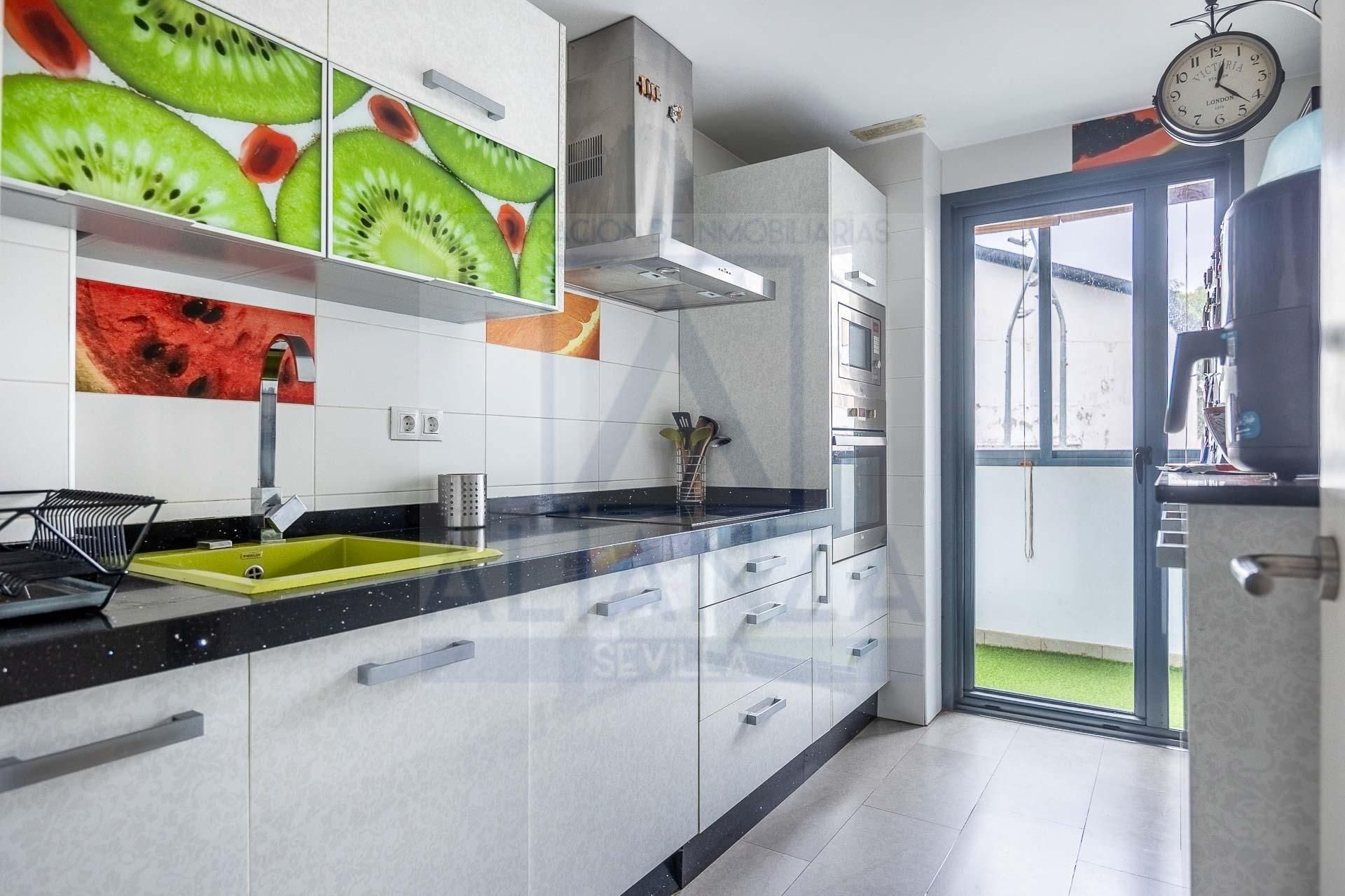 Cocina de Piso en venta en Camas con Aire acondicionado y Trastero