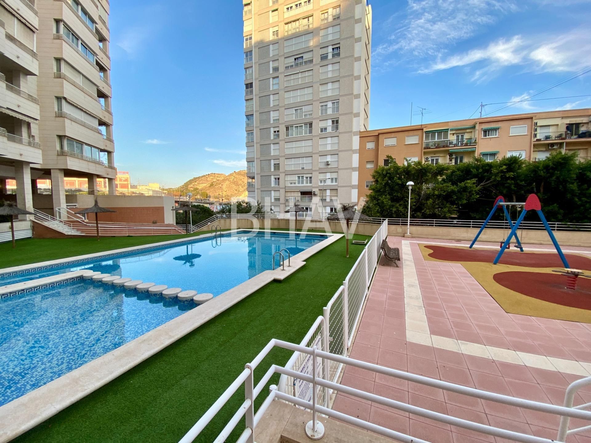 Exterior view of Flat for sale in Alicante / Alacant  with Air Conditioner, Terrace and Balcony