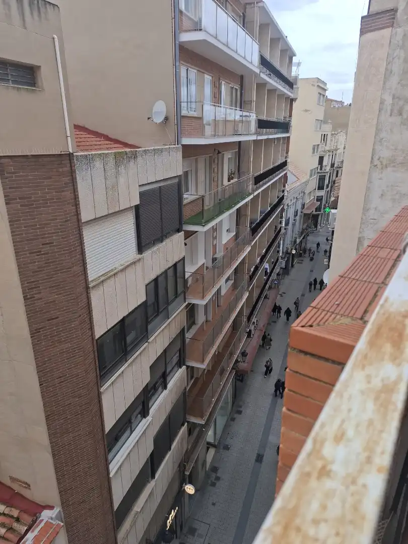 Vista exterior de Piso en venta en Albacete con Aire acondicionado, Calefacción y Parquet