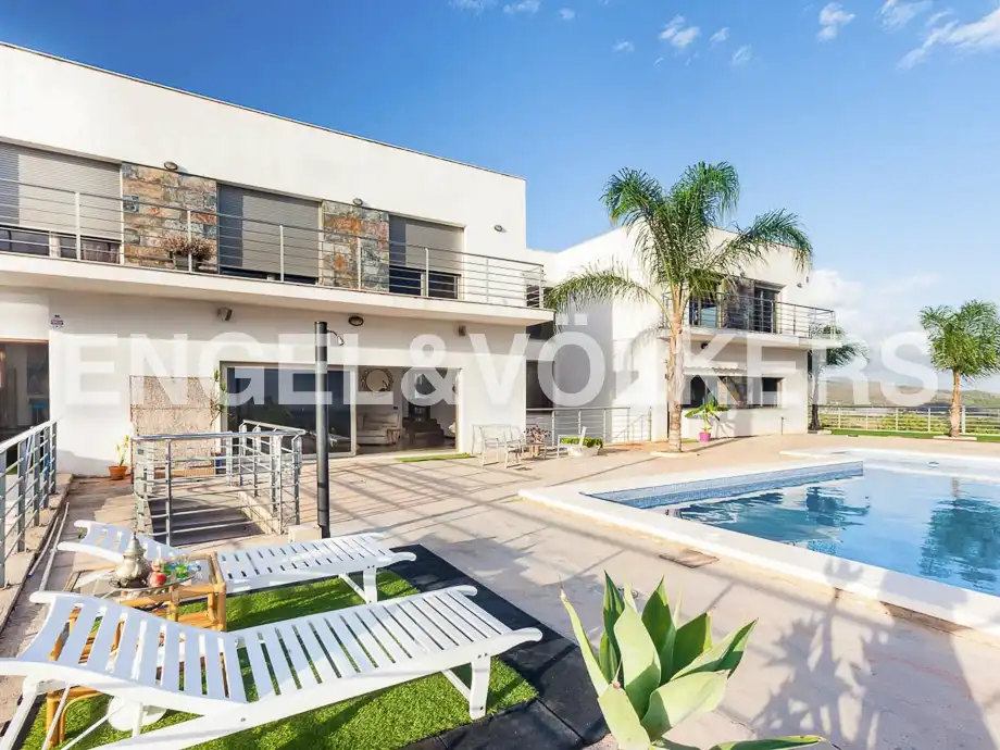 Maison avec piscine à vendre à Borriol
