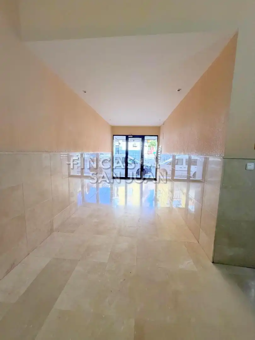 Piso en venta en Ibi con Balcón