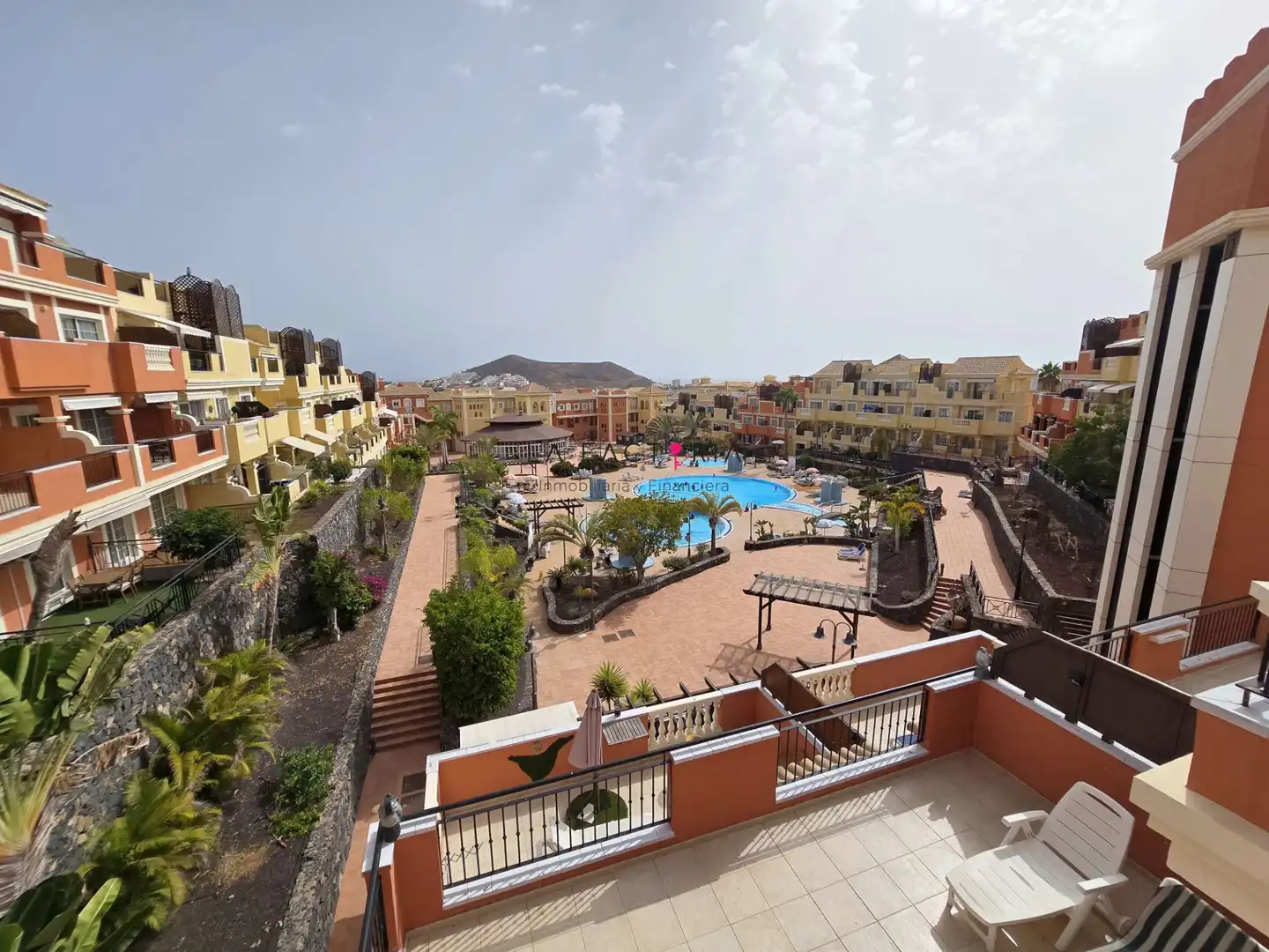 Vista exterior de Apartamento en venta en Arona con Terraza, Amueblado y Piscina comunitaria