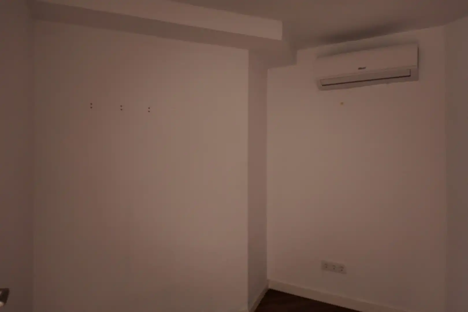 Geschaftsraum zum Verkauf in Alicante / Alacant mit Klimaanlage und Alarm