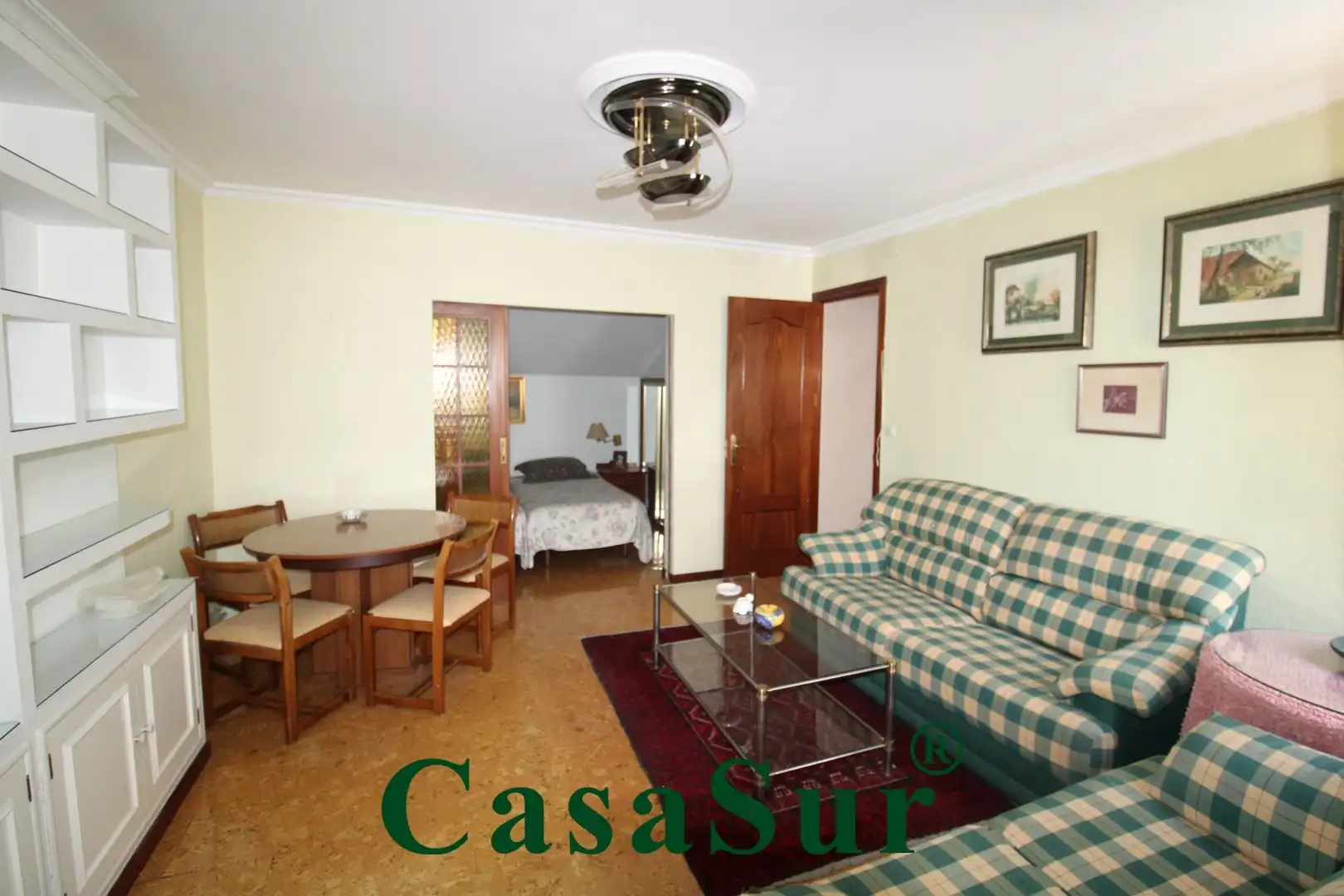 Living room of Flat for sale in Valladolid  with Terrace and Storage room
