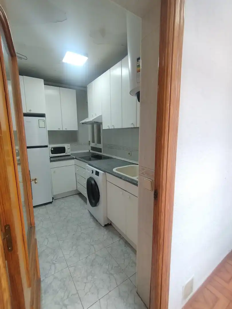 Kitchen of Flat for sale in Getafe  with Air Conditioner, Heating and Furnished